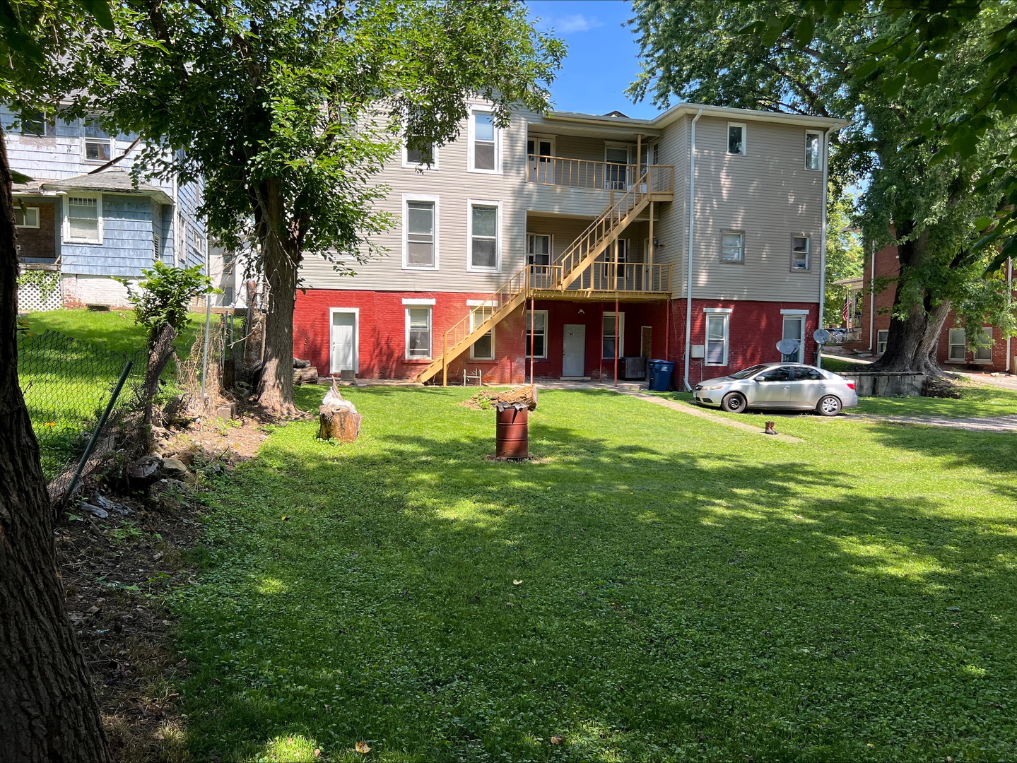 211 W Broadway, Monmouth, IL 61462