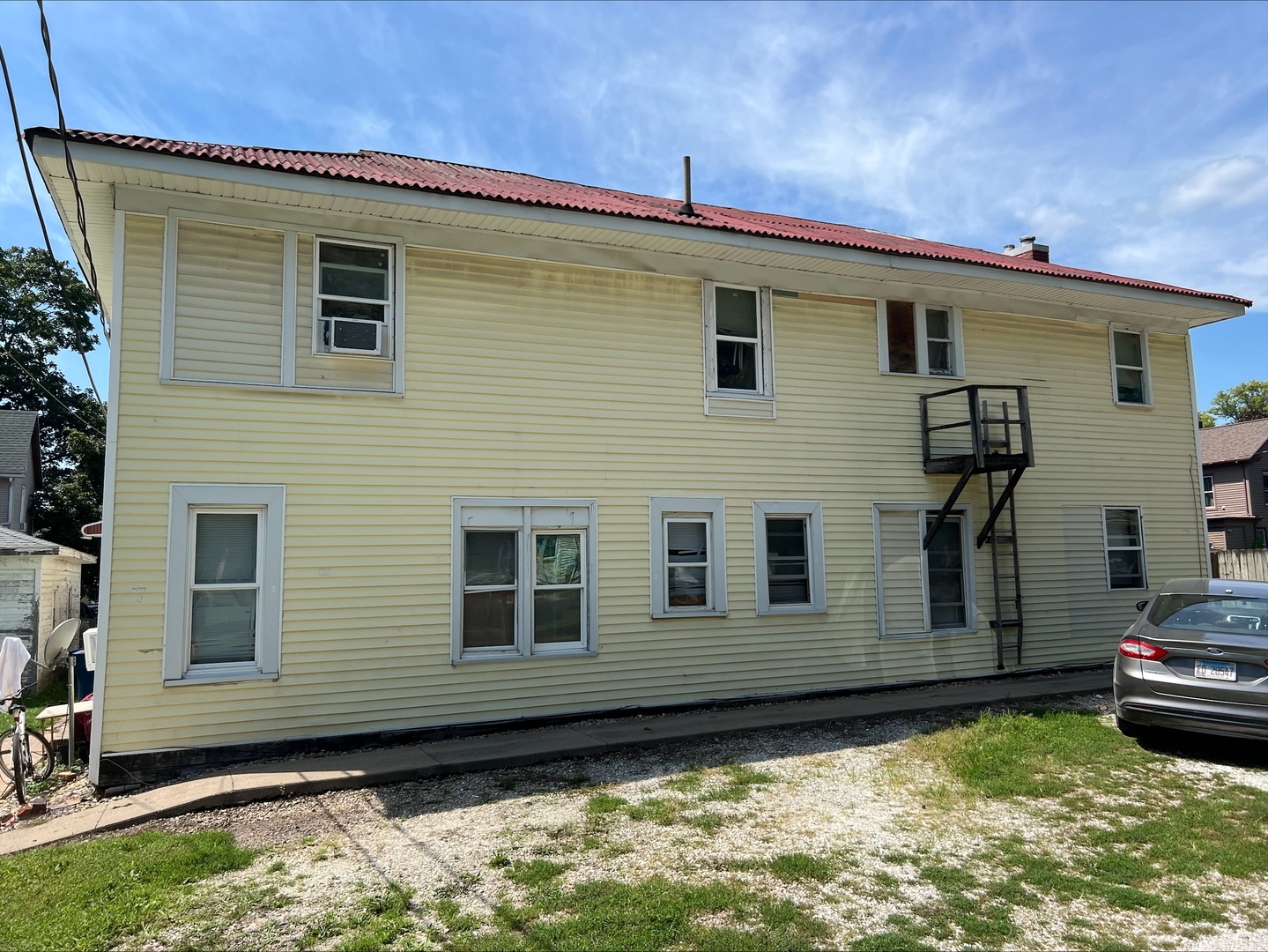 211 W Broadway, Monmouth, IL 61462