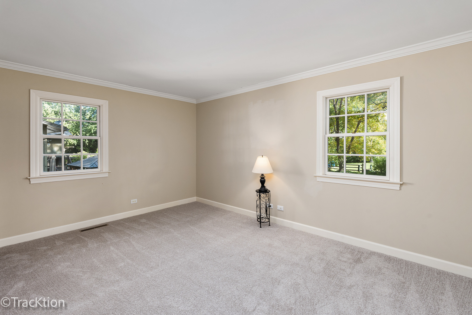 6937 Parkview Drive, Downers Grove, IL 60516