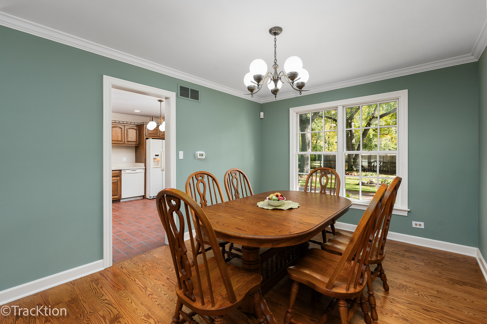 6937 Parkview Drive, Downers Grove, IL 60516