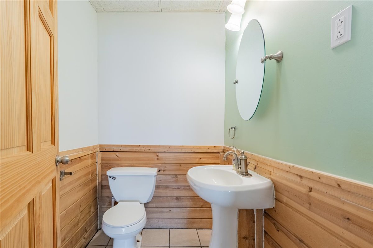 16032 N Portage Street, Chillicothe, IL 61523