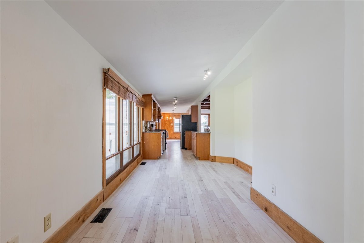 16032 N Portage Street, Chillicothe, IL 61523