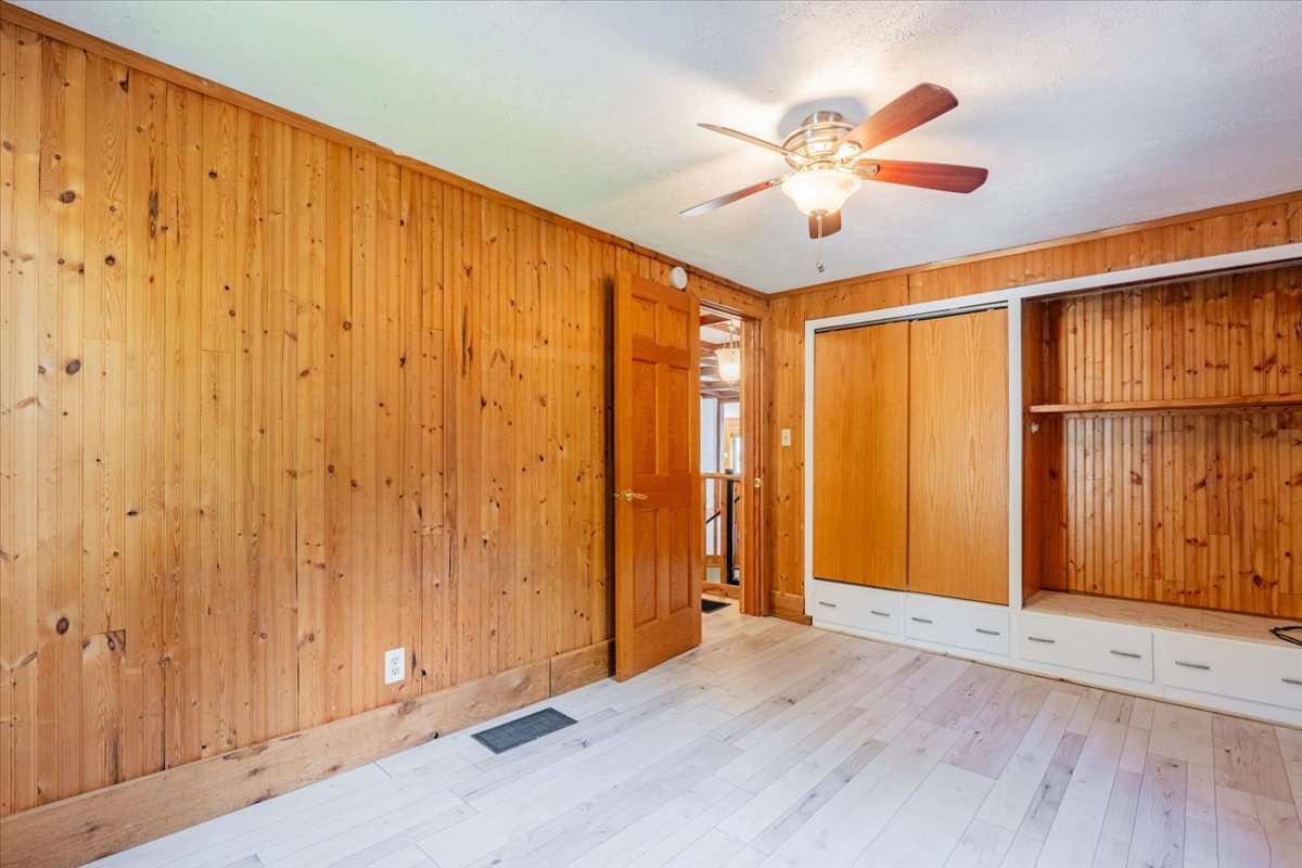 16032 N Portage Street, Chillicothe, IL 61523