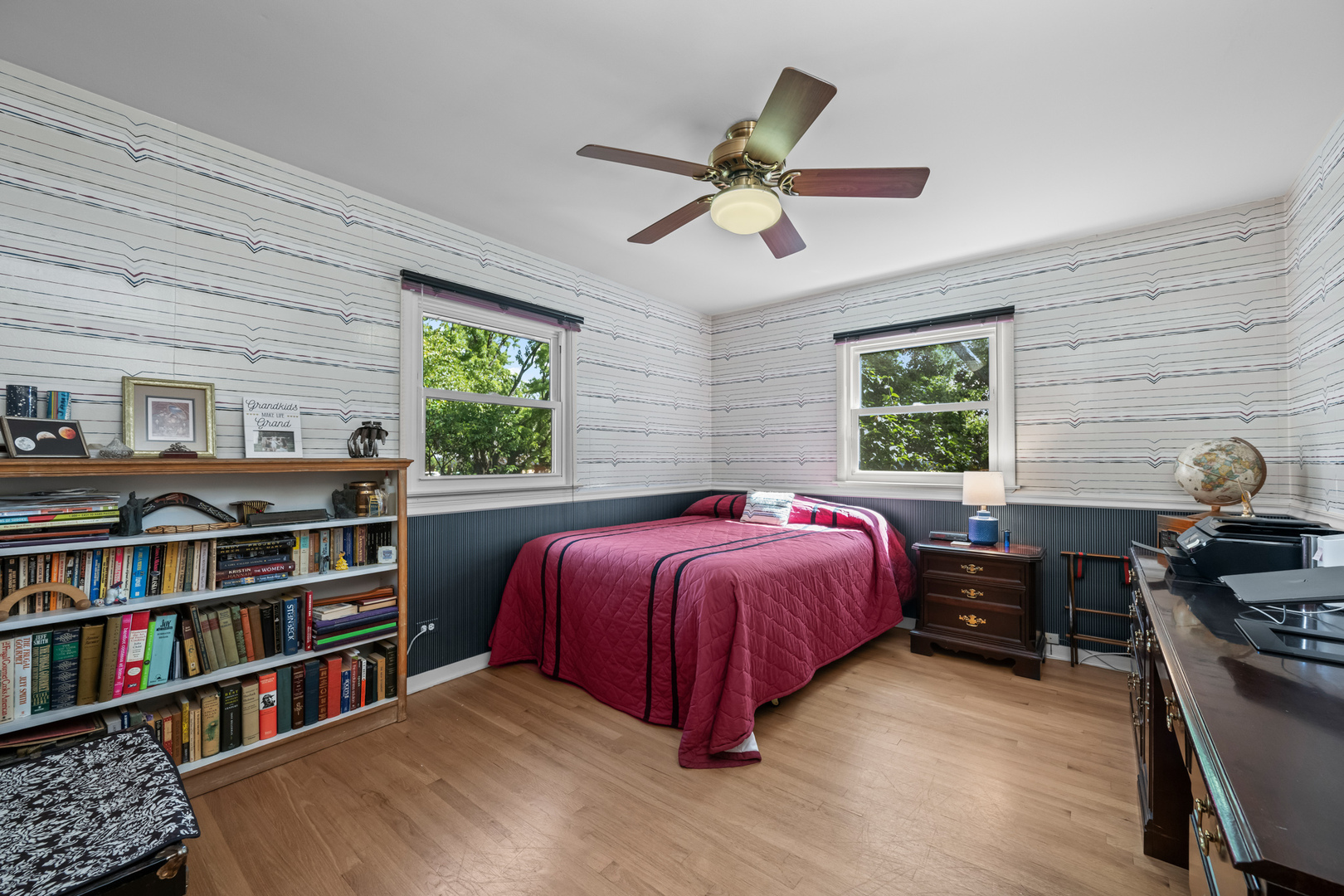 1136 N Walnut Avenue, Arlington Heights, IL 60004