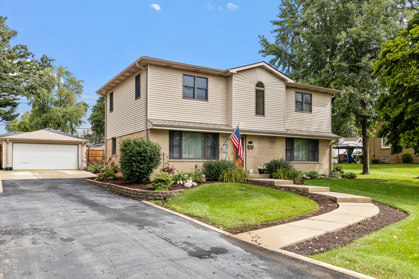 7112 W 114th Place, Worth, IL 60482