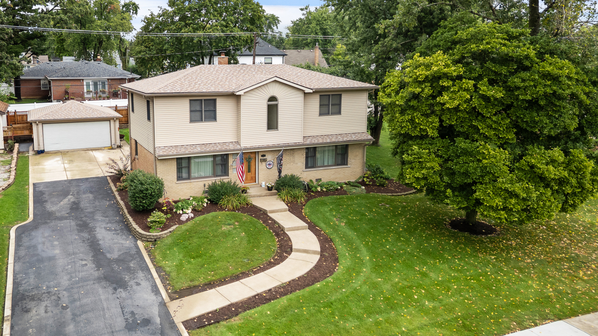7112 W 114th Place, Worth, IL 60482