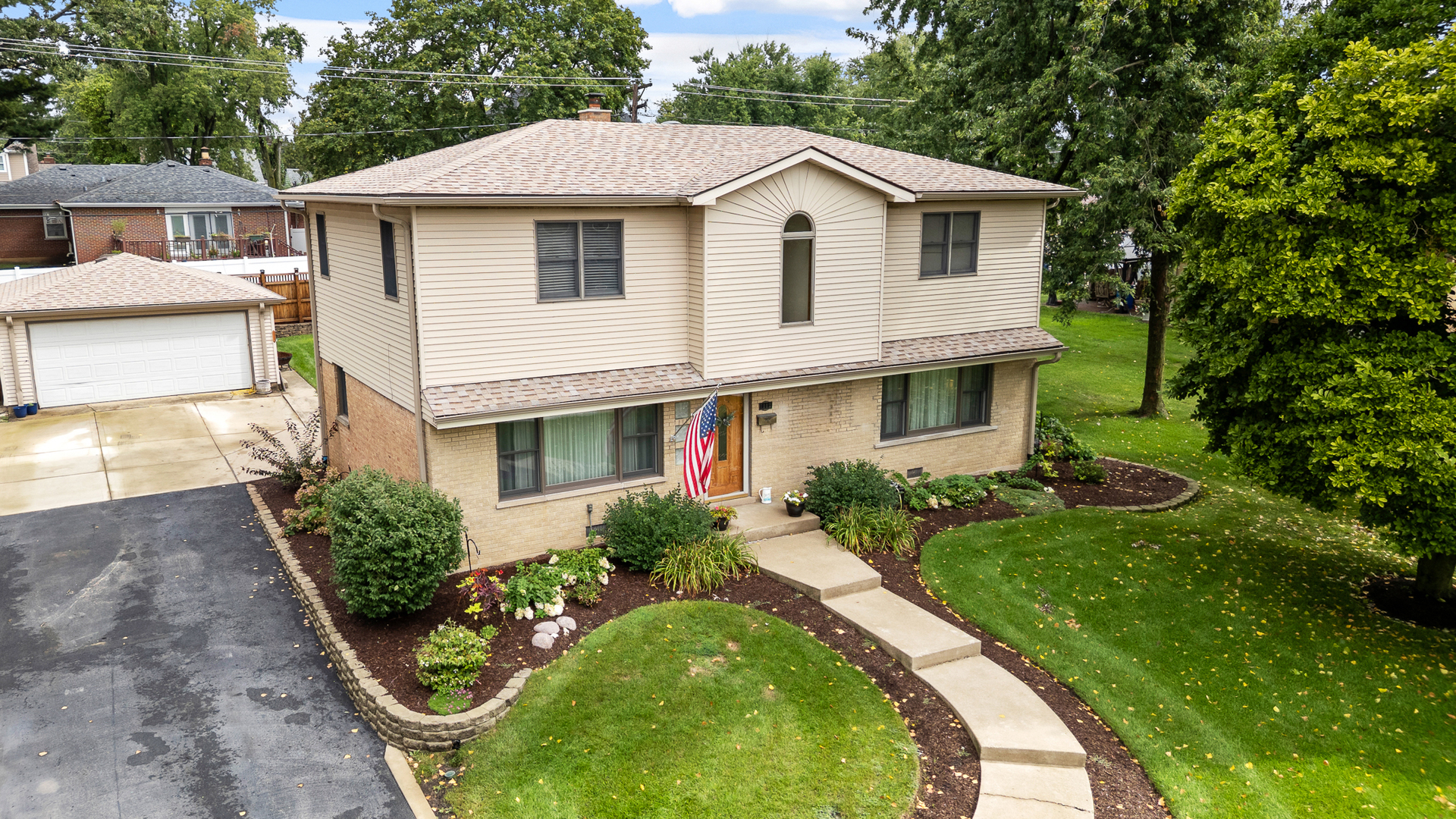 7112 W 114th Place, Worth, IL 60482