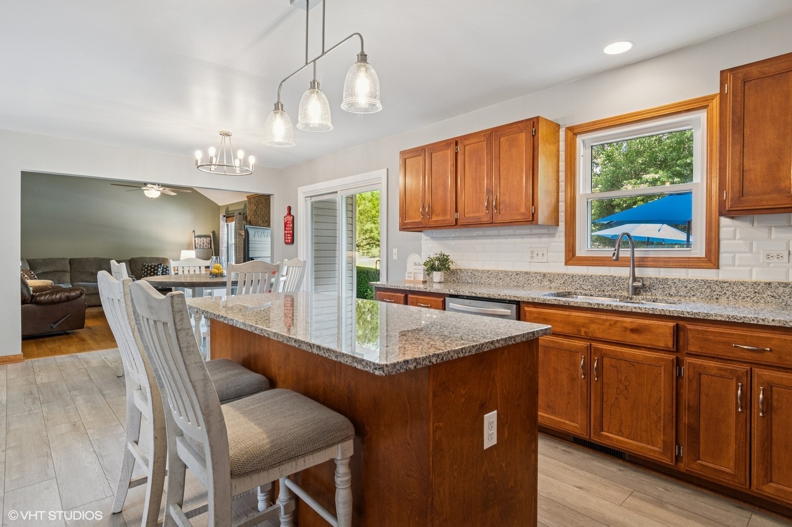 2020 Saint Andrews Drive, Plainfield, IL 60586