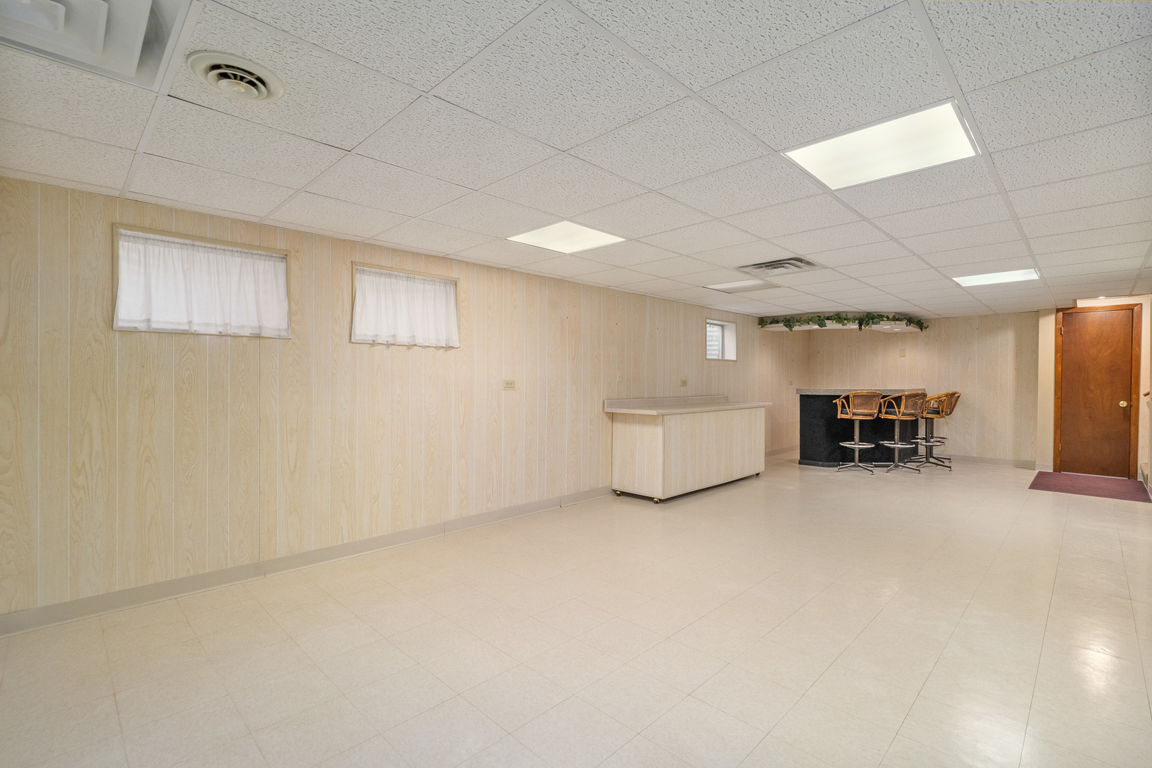 9228 Ridgeland Avenue, Oak Lawn, IL 60453