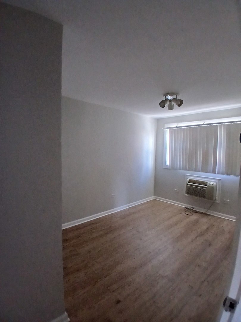 6341 W Belmont Avenue #2F, Chicago, IL 60634