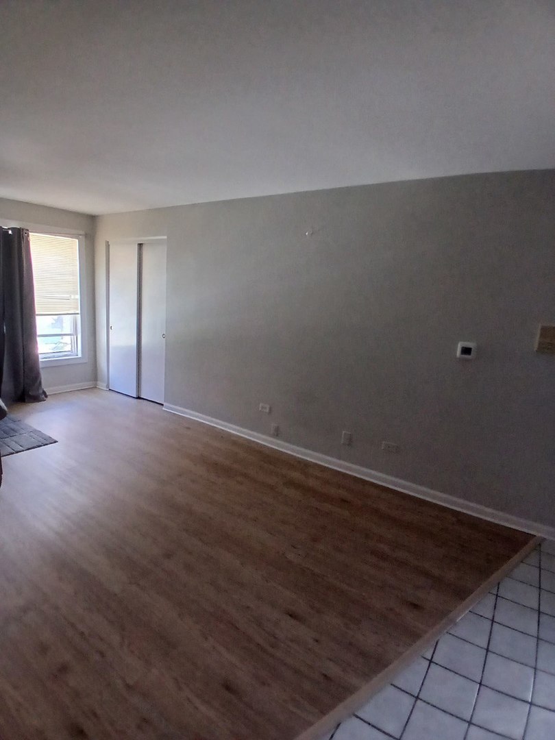 6341 W Belmont Avenue #2F, Chicago, IL 60634