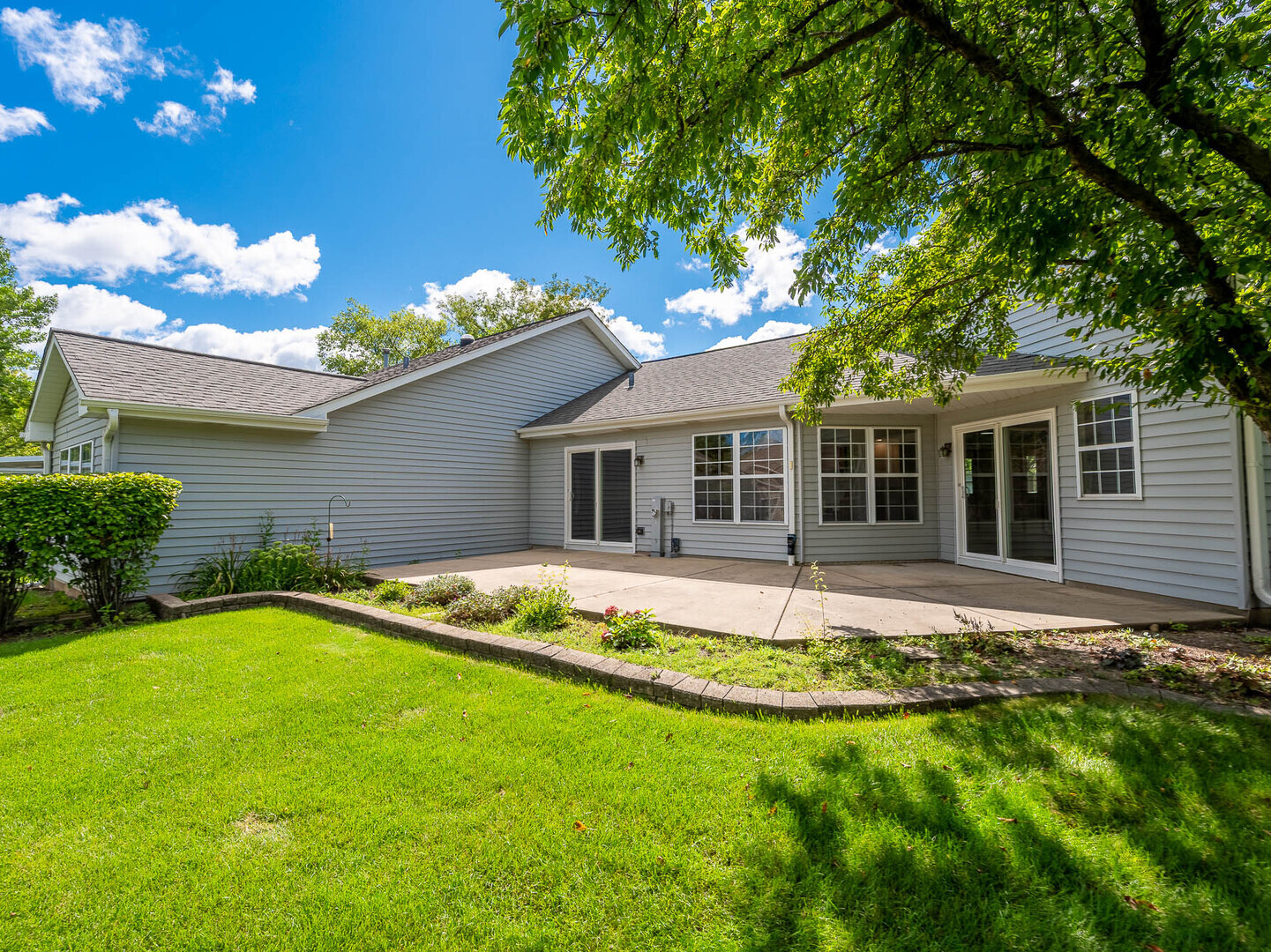21351 Silktree Circle, Plainfield, IL 60544