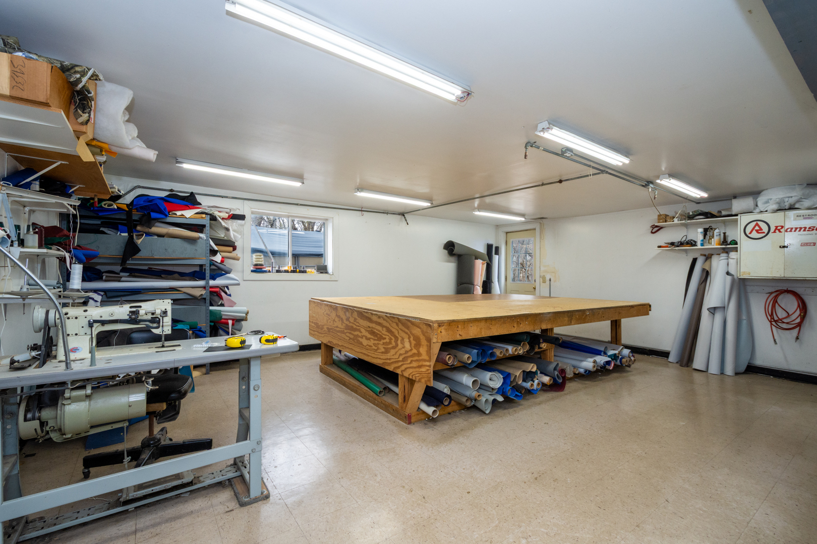 39532 N Il Route 59, Lake Villa, IL 60046