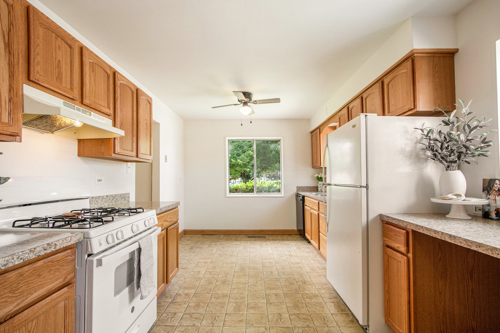 1261 Balmoral Avenue, Calumet City, IL 60409