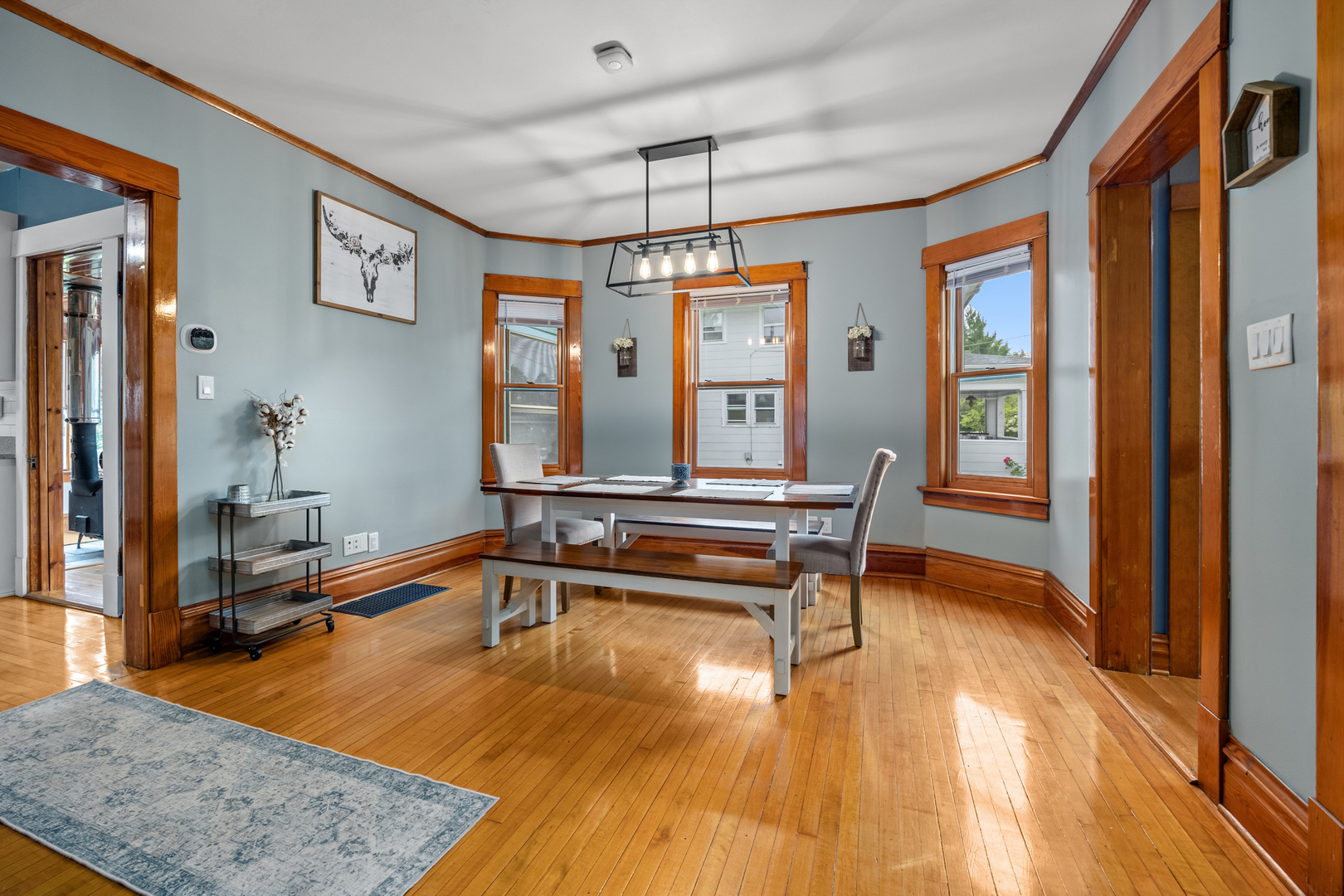 27 Center Street, Algonquin, IL 60102