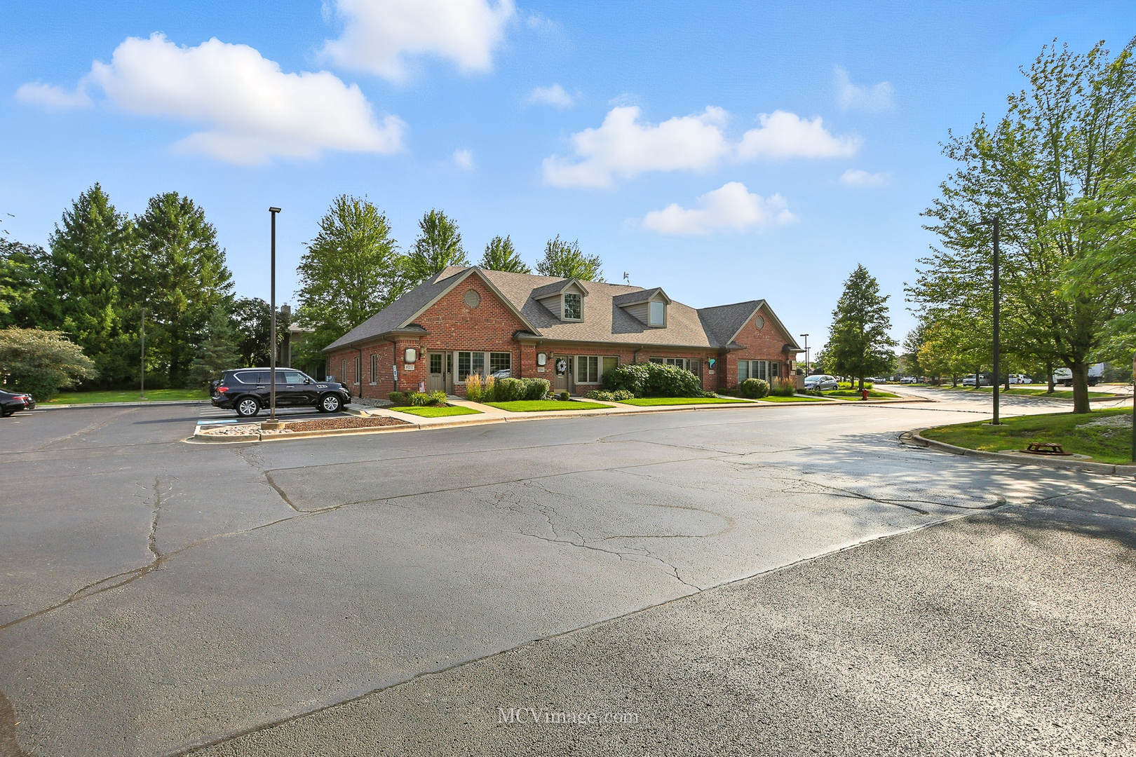 10257 W Lincoln Highway, Frankfort, IL 60423