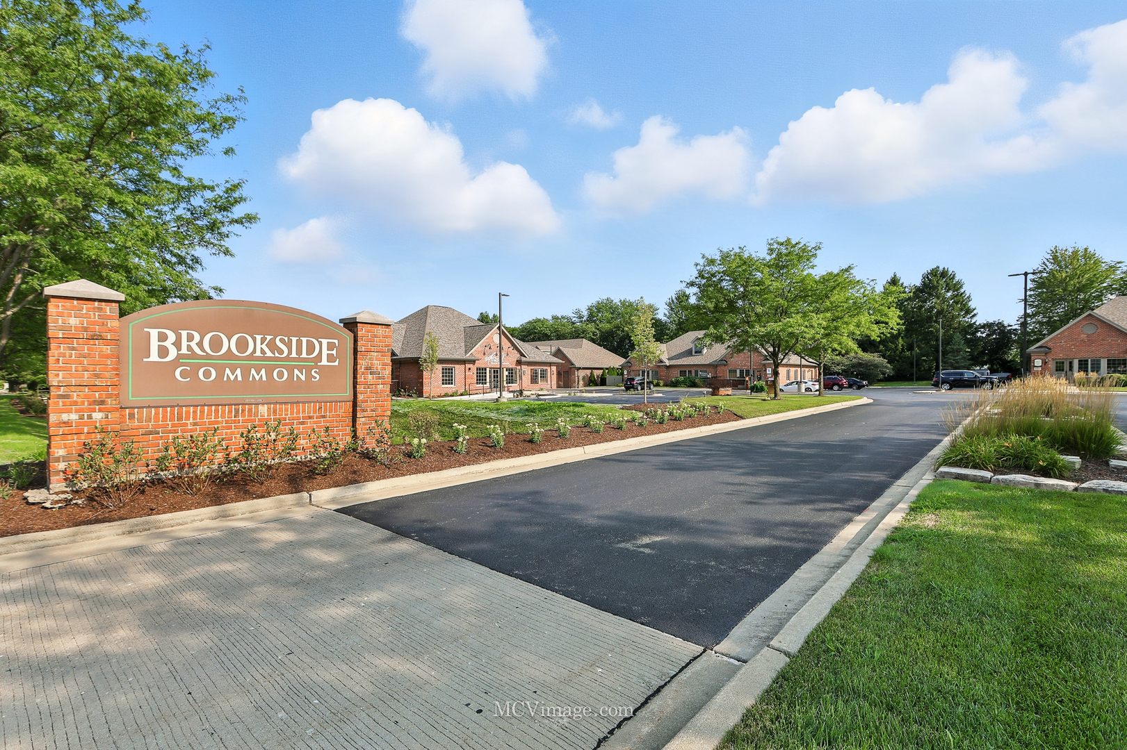 10257 W Lincoln Highway, Frankfort, IL 60423