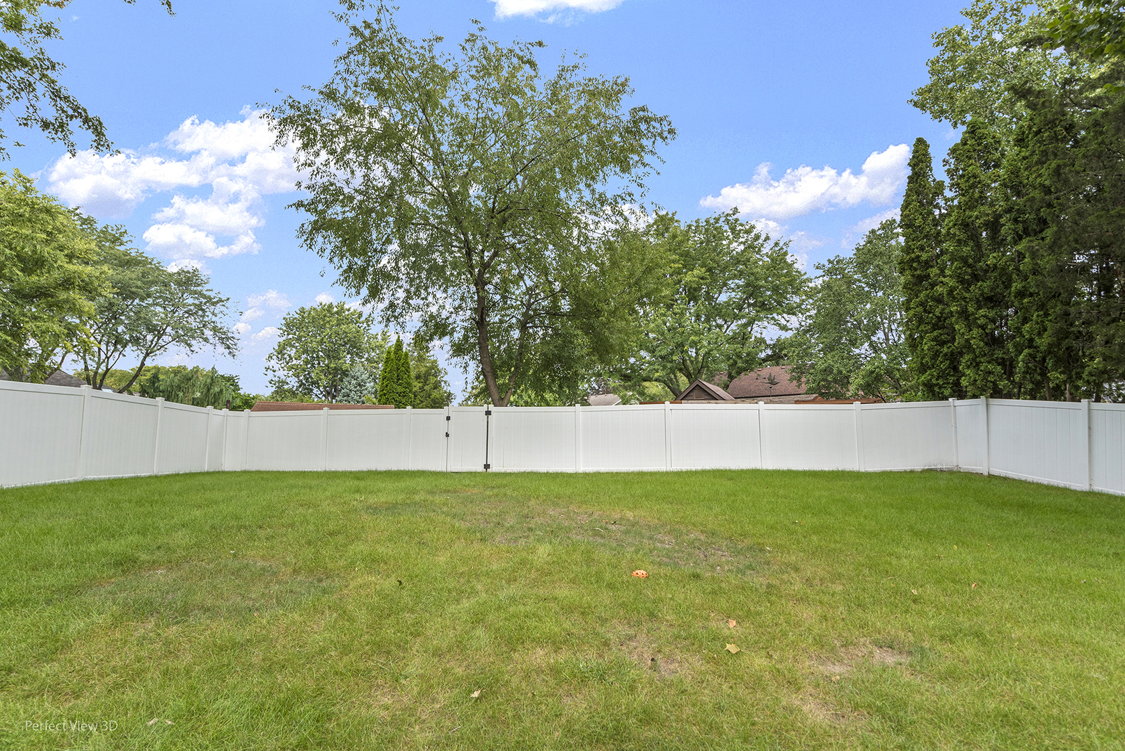577 Plank Road, Naperville, IL 60563