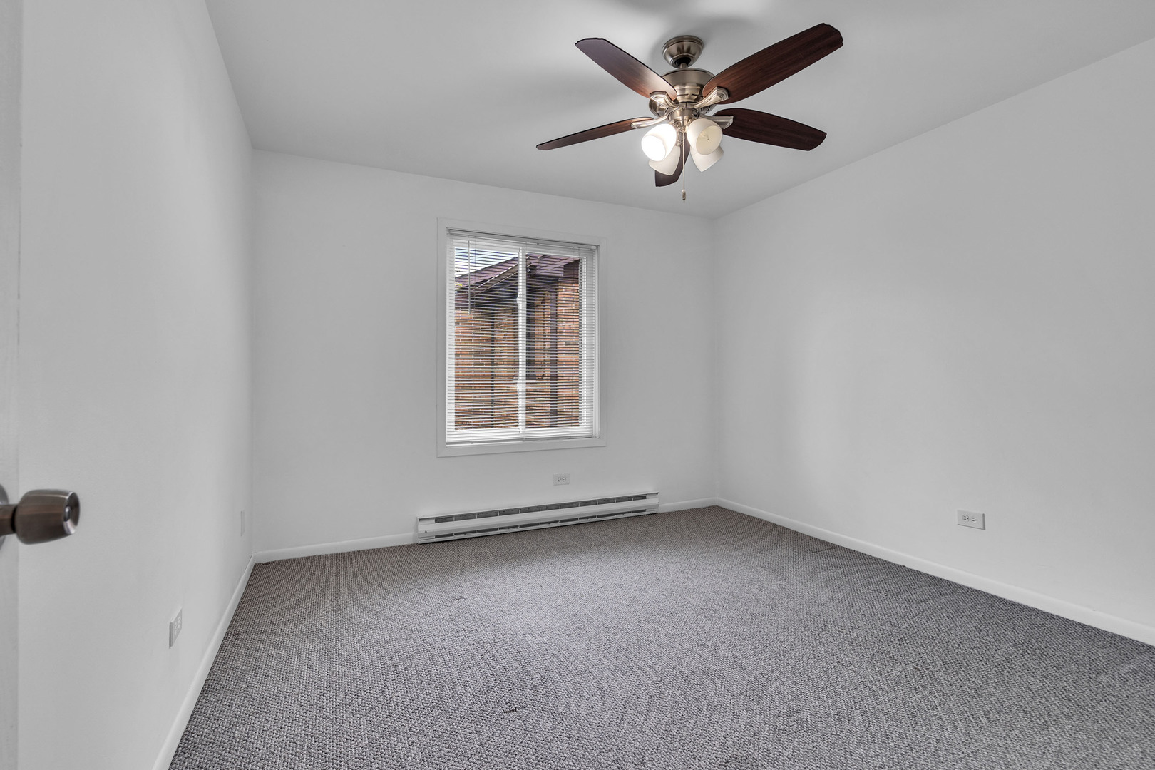 730 N Briar Hill Lane #5, Addison, IL 60101