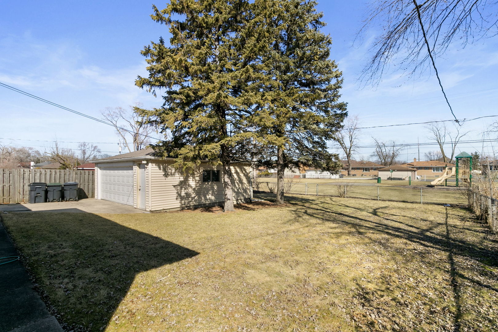 15445 DEARBORN Street, South Holland, IL 60473
