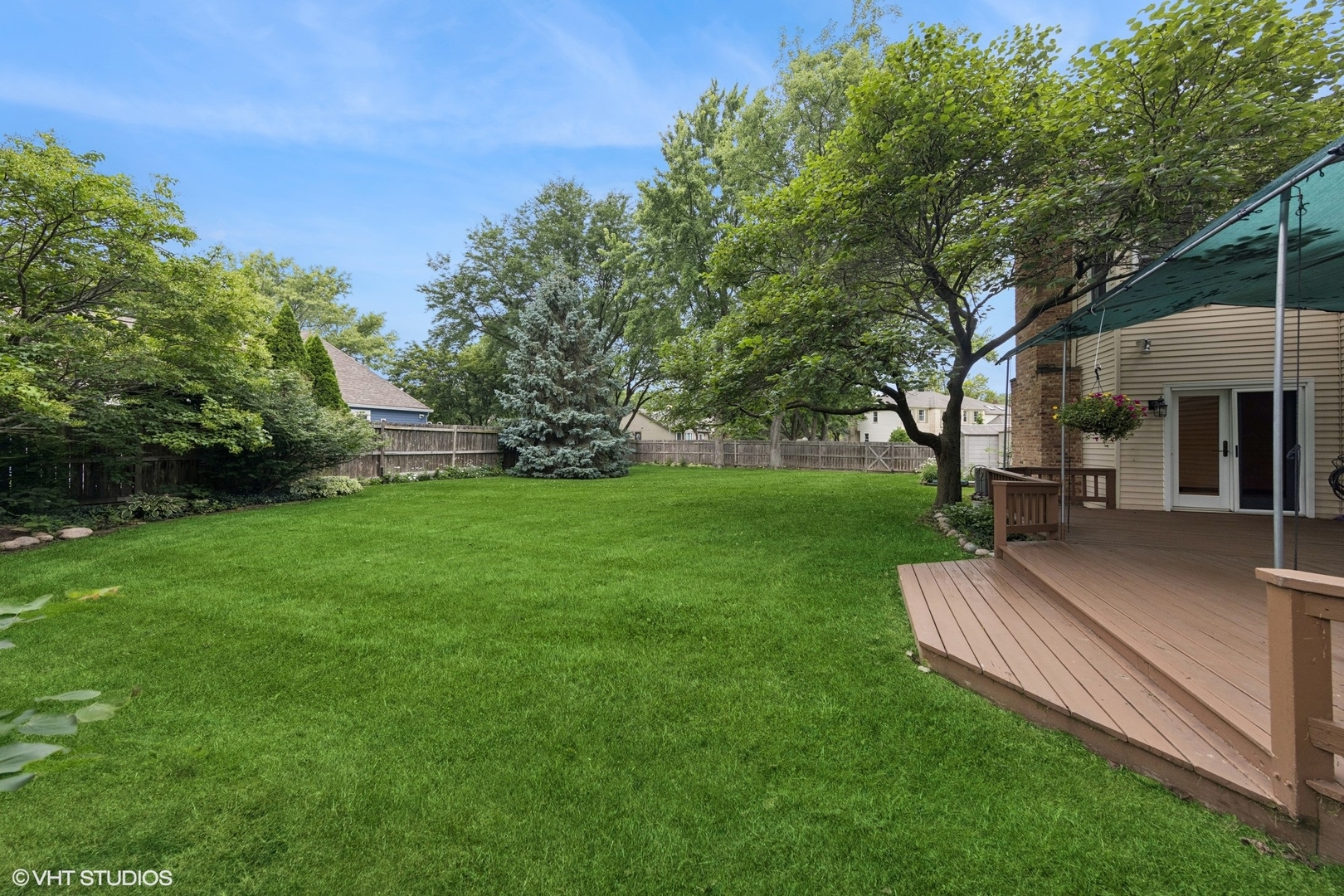 2002 Middleton Drive, Wheaton, IL 60189