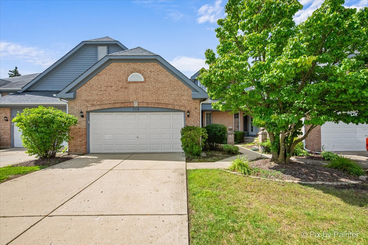 248 Lynwood Lane #248, Bloomingdale, IL 60108