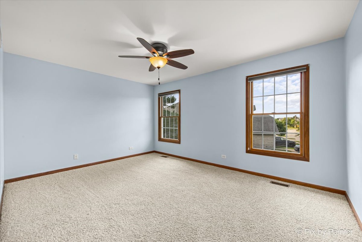 248 Lynwood Lane #248, Bloomingdale, IL 60108