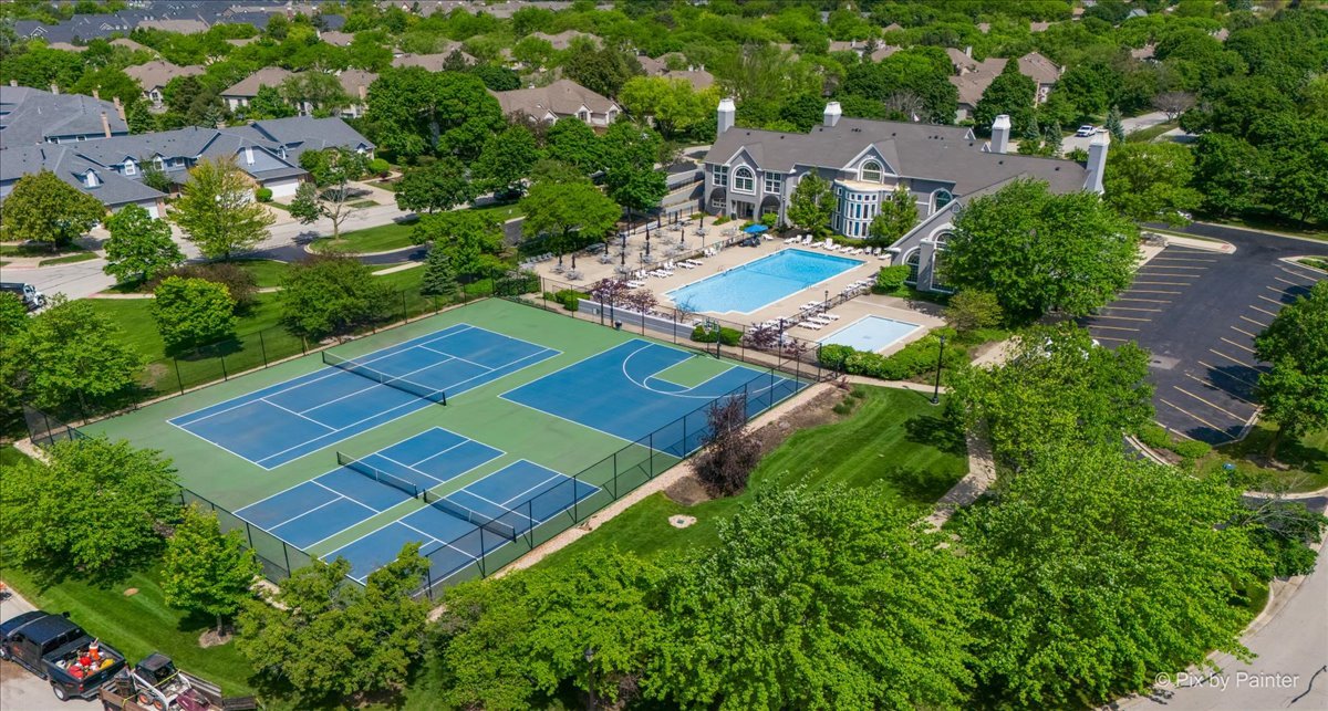 248 Lynwood Lane #248, Bloomingdale, IL 60108