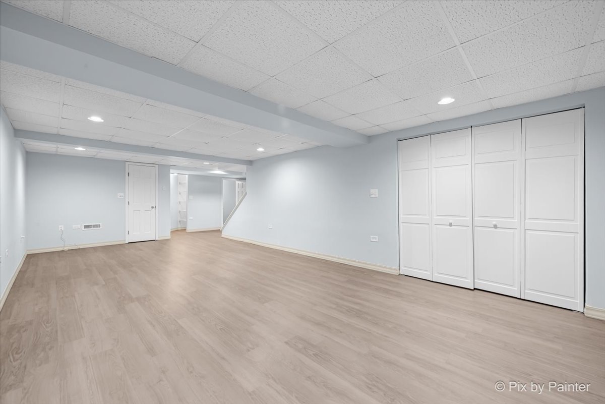 248 Lynwood Lane #248, Bloomingdale, IL 60108