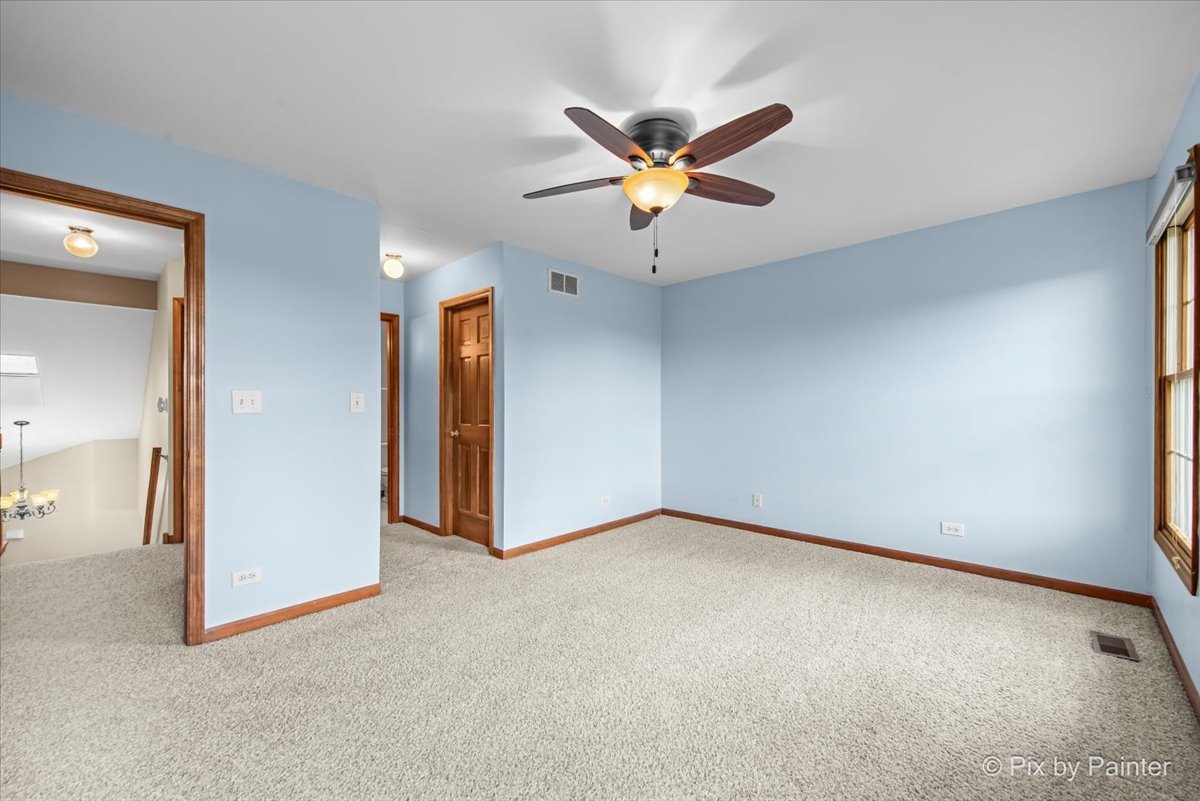 248 Lynwood Lane #248, Bloomingdale, IL 60108