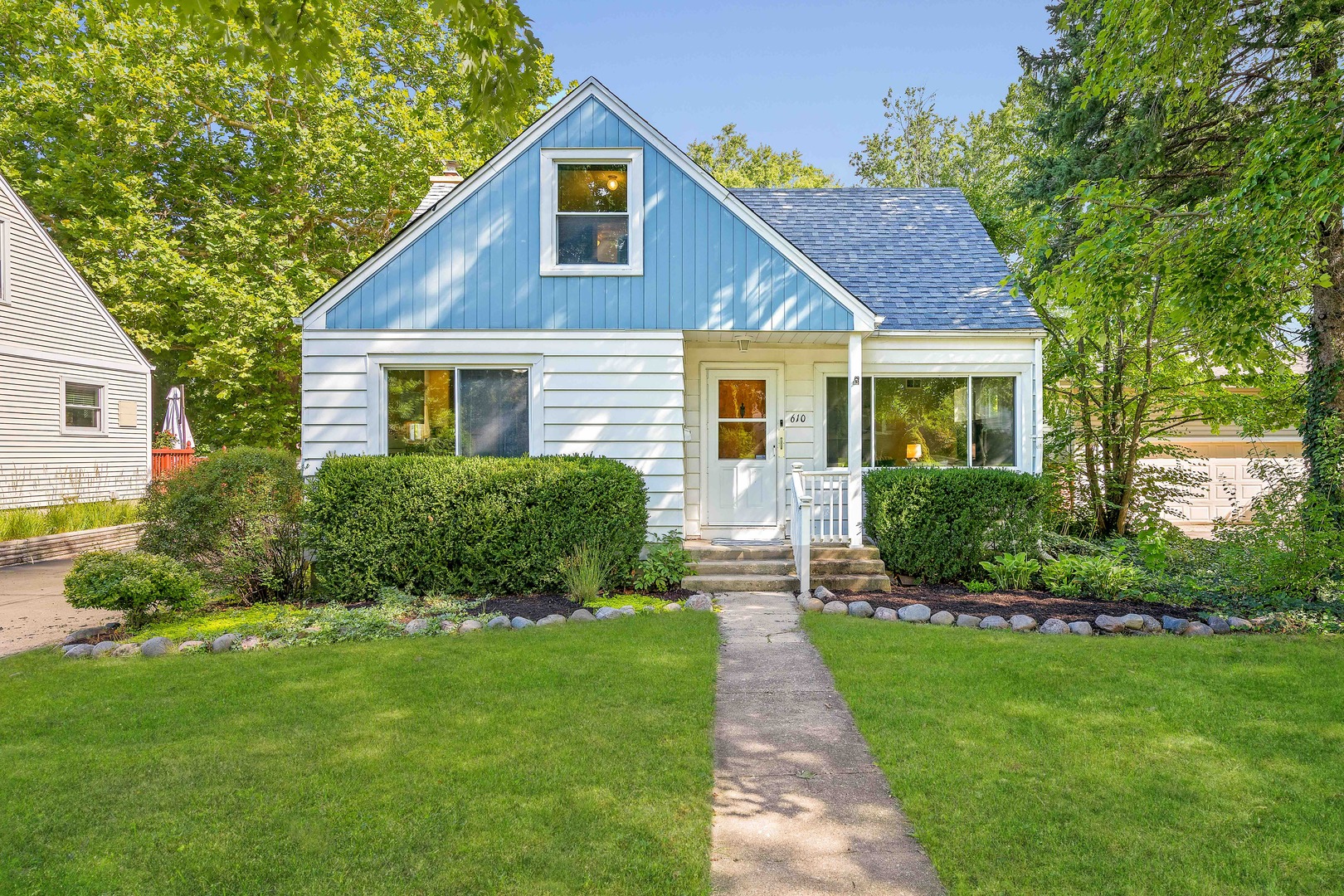 610 Franklin Street, Downers Grove, IL 60515