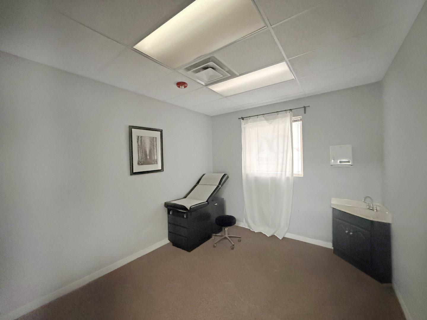 6321 Fairview Avenue #B, Westmont, IL 60559
