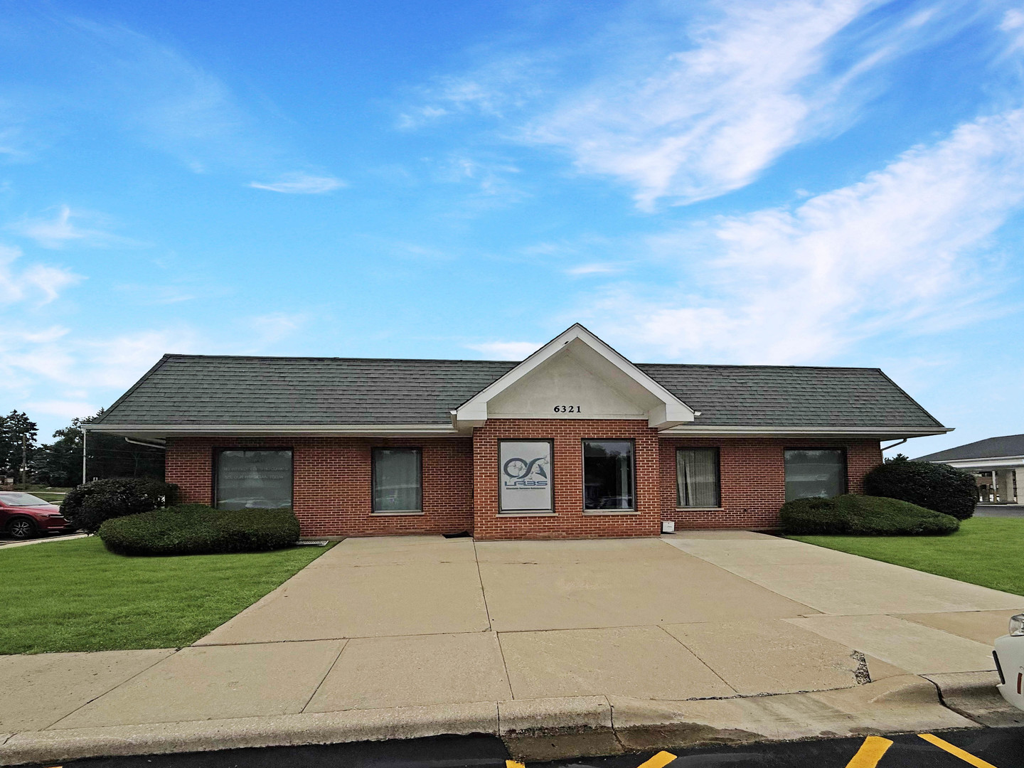 6321 Fairview Avenue #B, Westmont, IL 60559