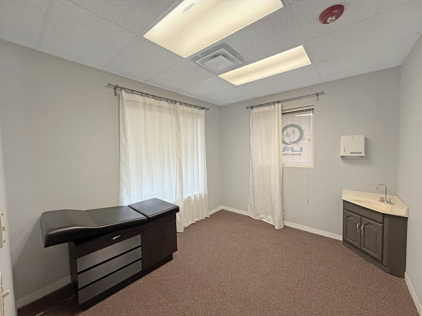 6321 Fairview Avenue #B, Westmont, IL 60559