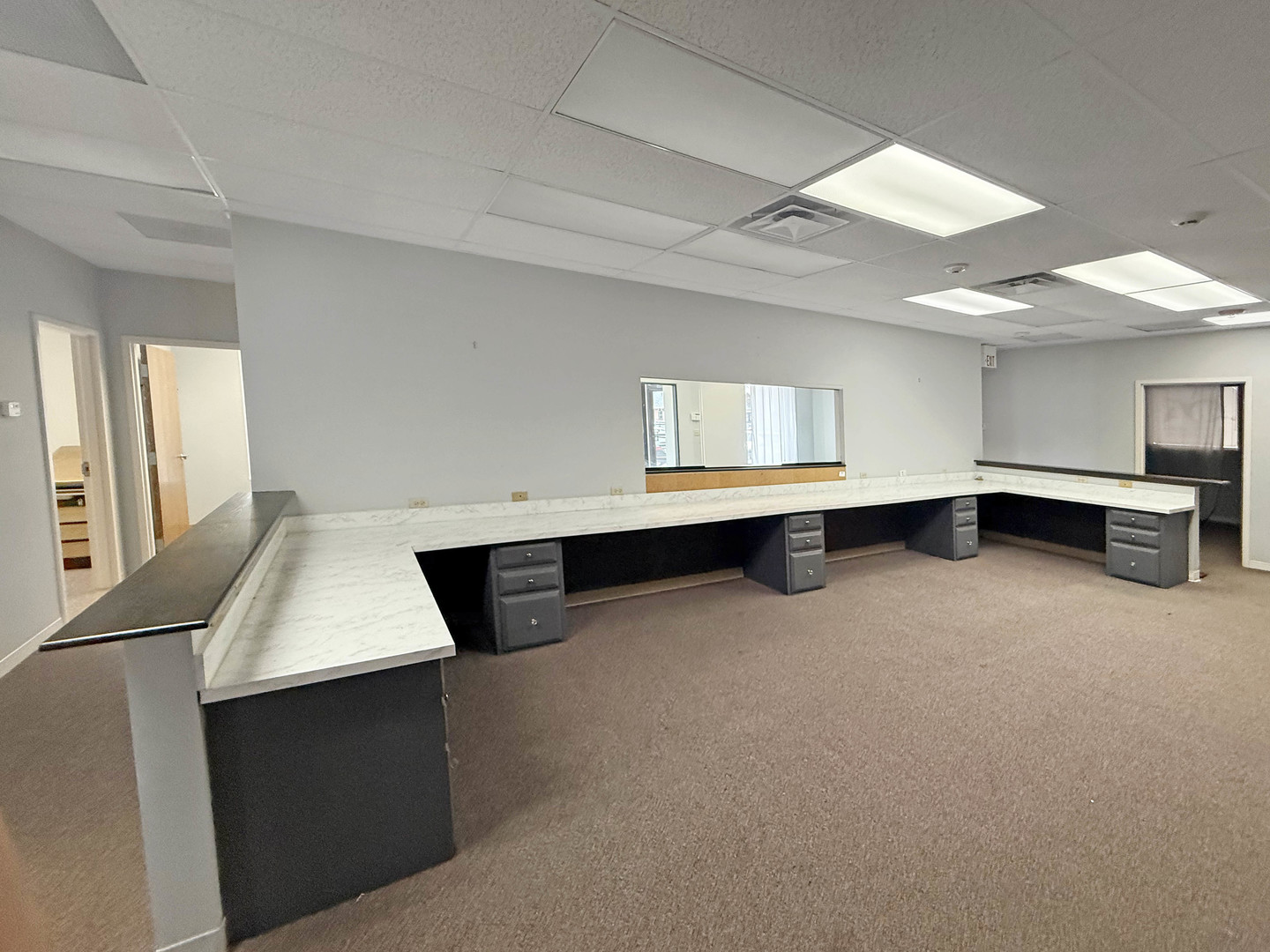 6321 Fairview Avenue #B, Westmont, IL 60559