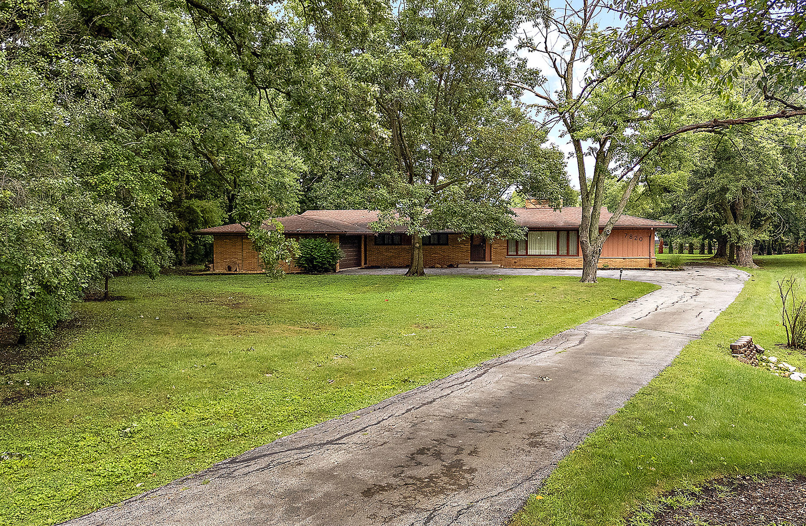 7820 Laguna Lane, Orland Park, IL 60462