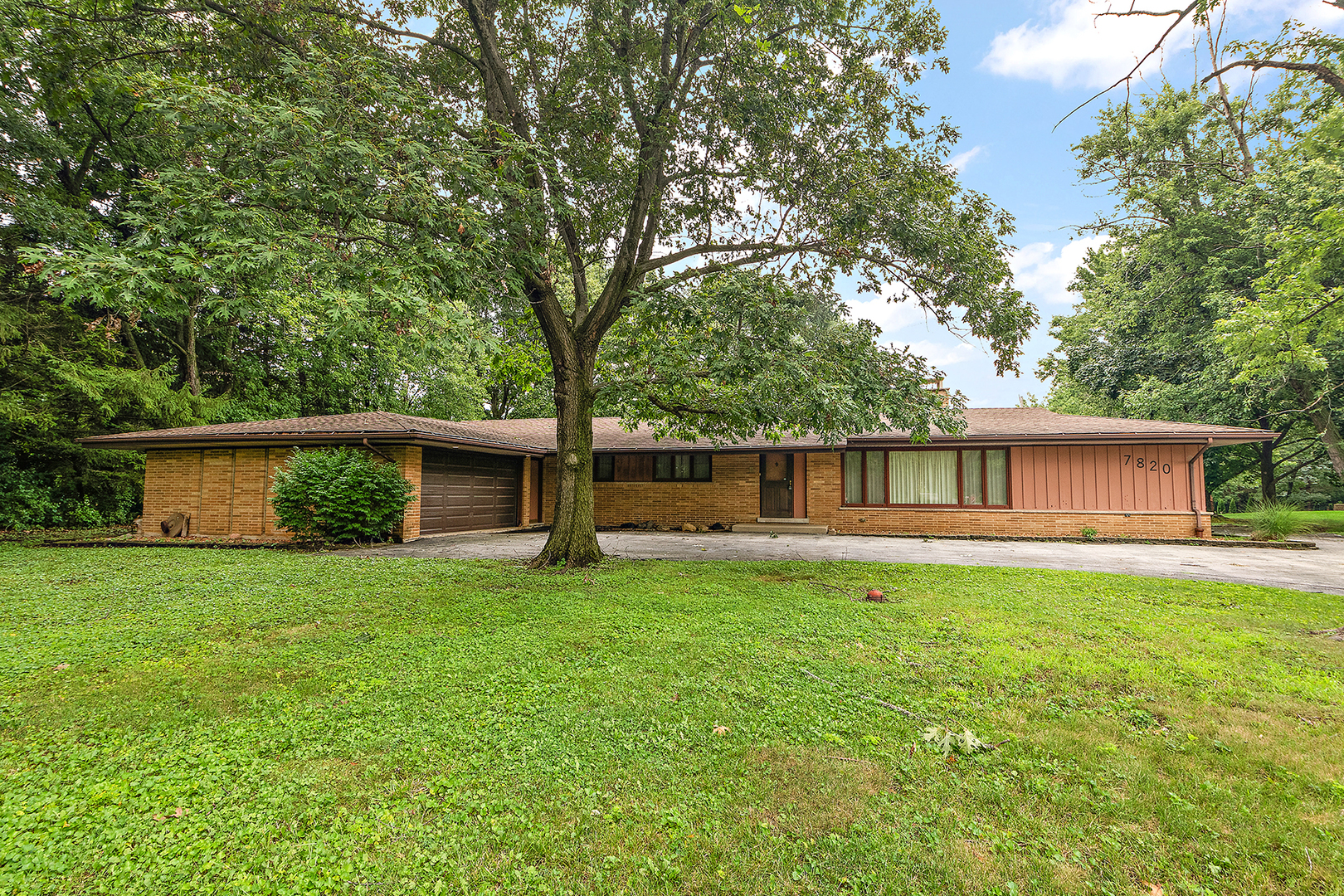 7820 Laguna Lane, Orland Park, IL 60462