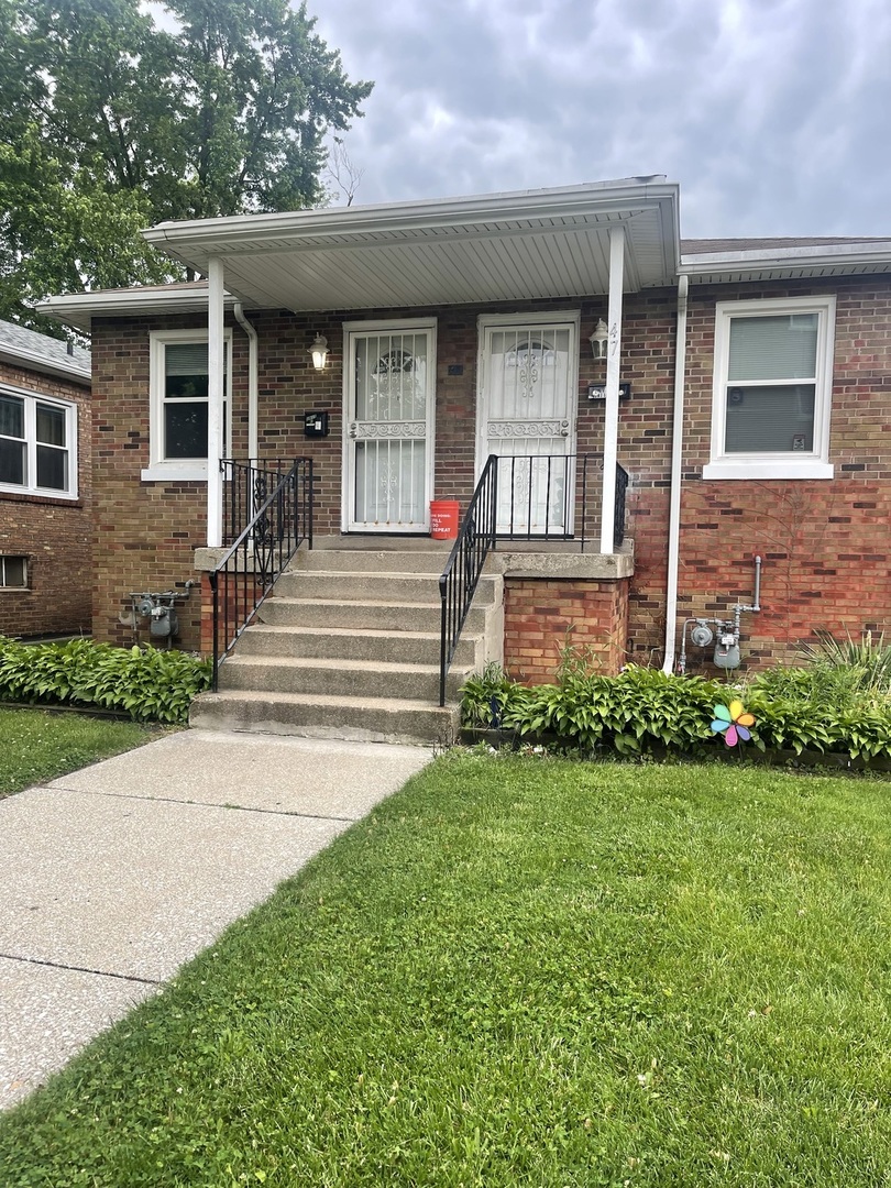 47 157th Street, Calumet City, IL 60409