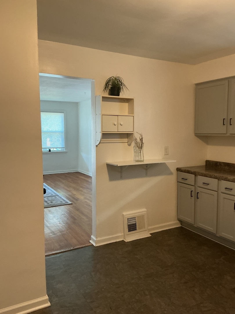 47 157th Street, Calumet City, IL 60409