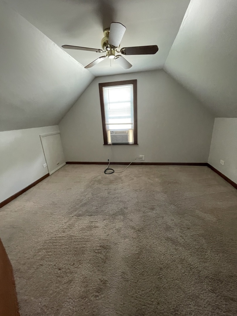 111 N Wilmette Avenue, Westmont, IL 60559