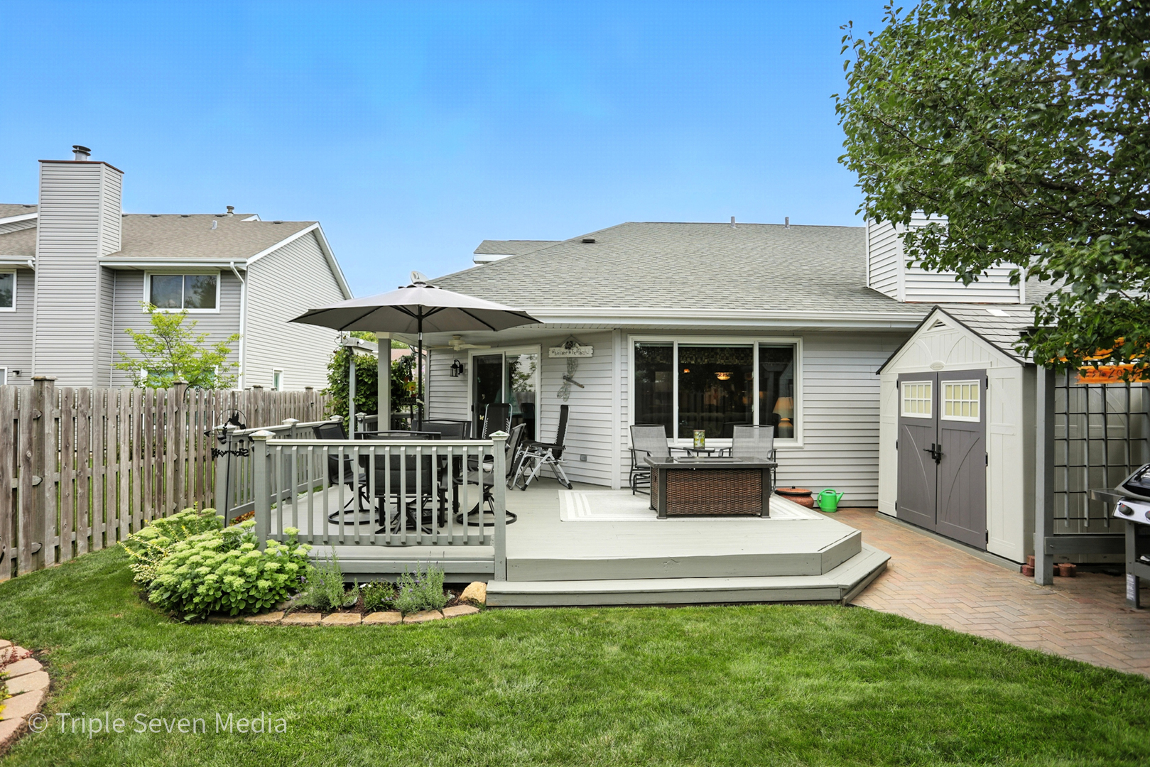 207 Huntington Court, Shorewood, IL 60404