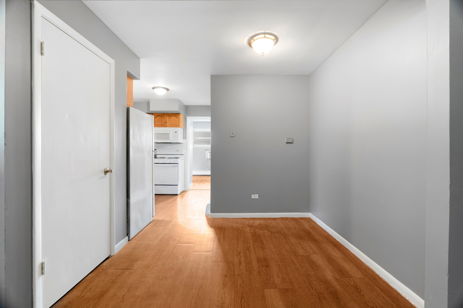 41 King Arthur Court #1, Northlake, IL 60164