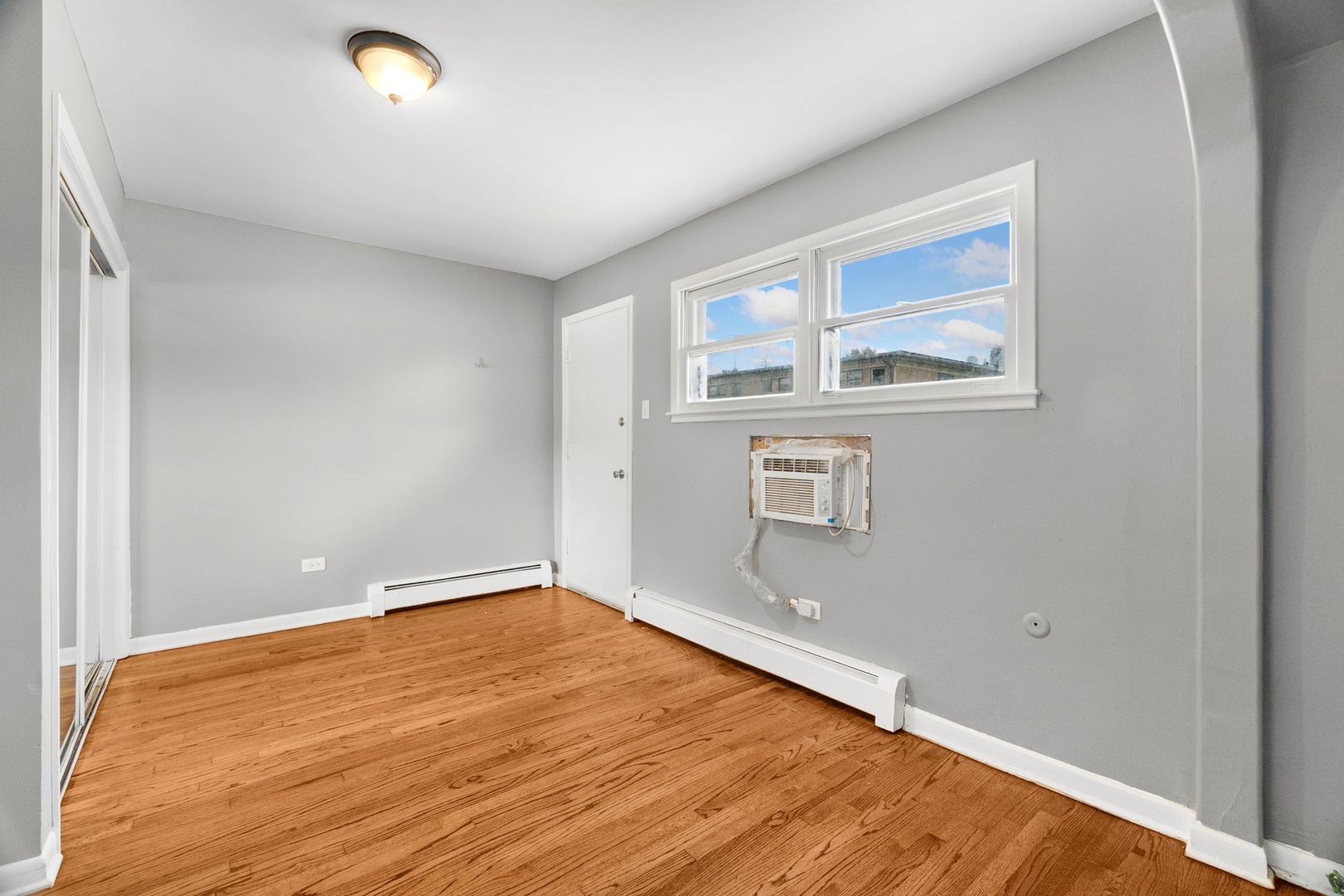 41 King Arthur Court #1, Northlake, IL 60164