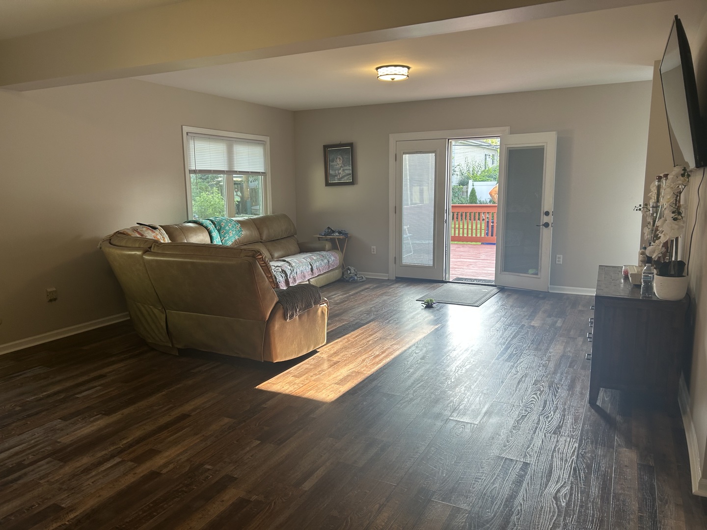 354 Millard Avenue, Crystal Lake, IL 60014