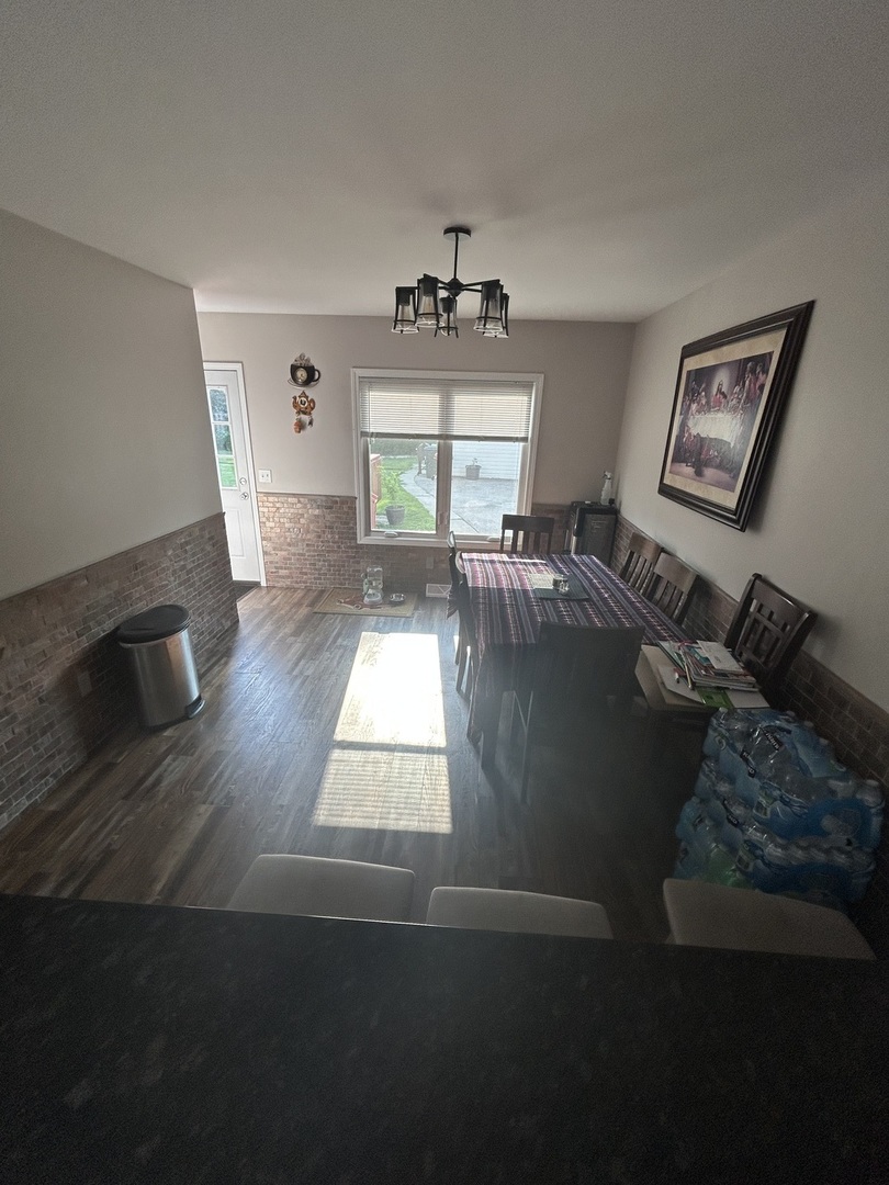 354 Millard Avenue, Crystal Lake, IL 60014