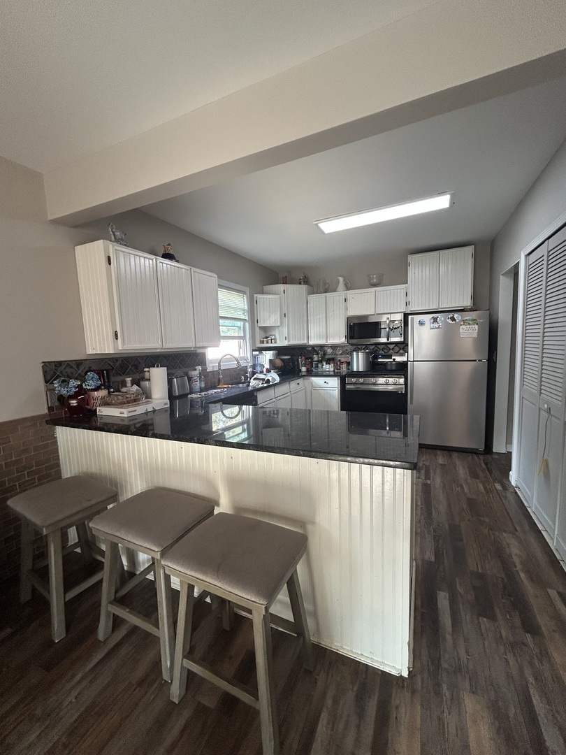 354 Millard Avenue, Crystal Lake, IL 60014