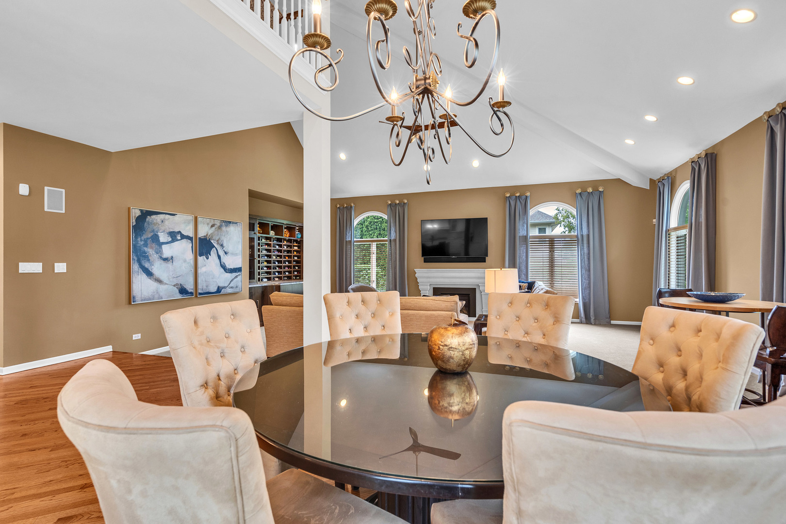 321 Foxford Drive, Buffalo Grove, IL 60089