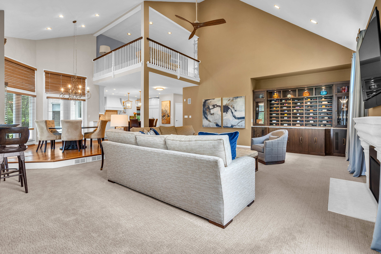 321 Foxford Drive, Buffalo Grove, IL 60089