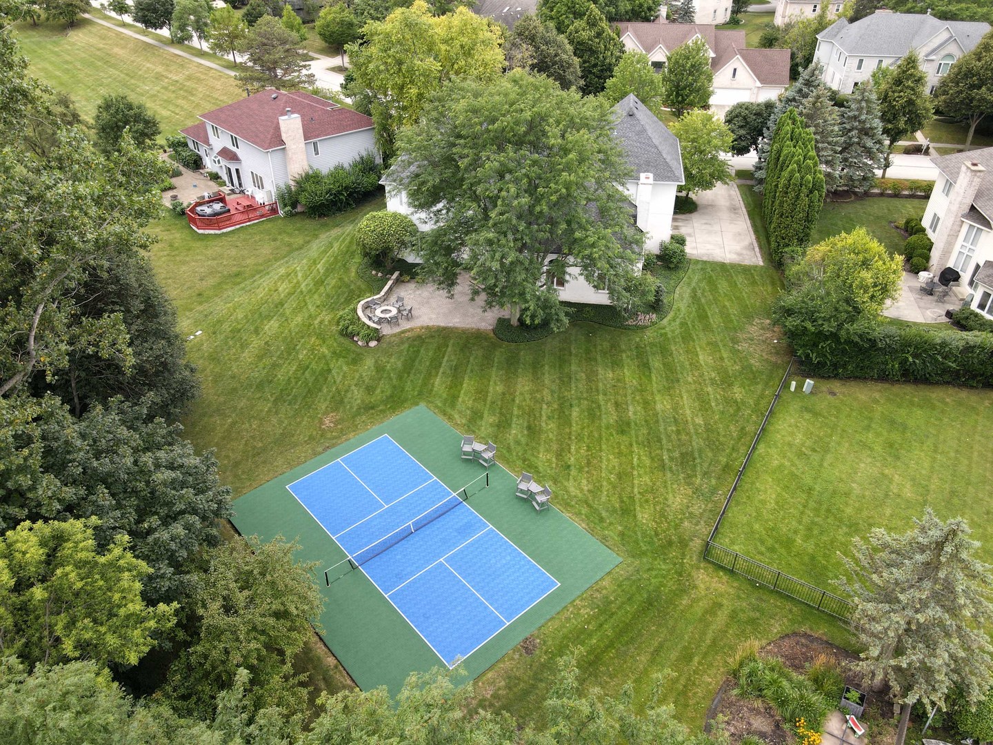 321 Foxford Drive, Buffalo Grove, IL 60089