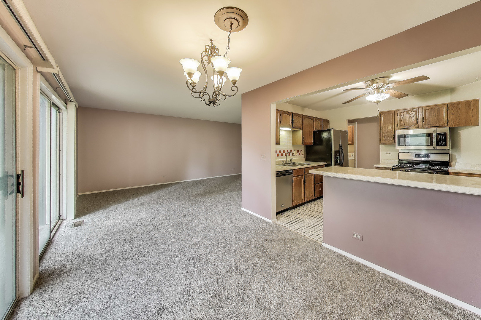 1510 Canbury Court #A1, Wheeling, IL 60090